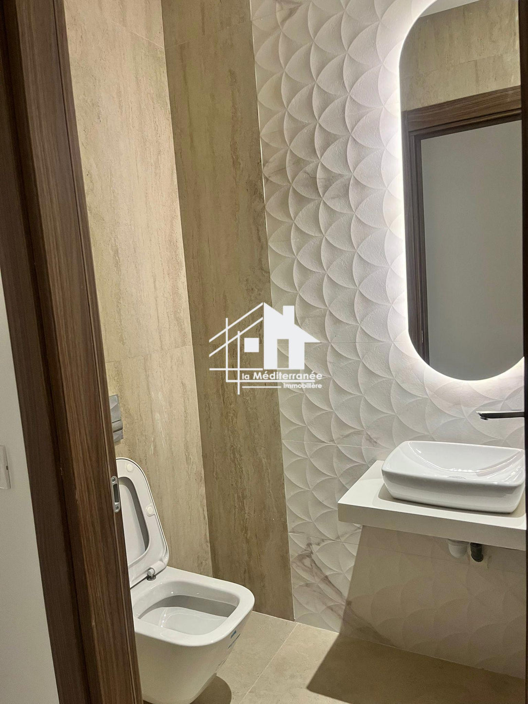 Un Appartement S+2 à Ain Zaghouan Nord