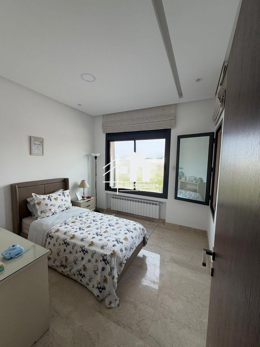 un appartement s+2 dans une résidence gardée