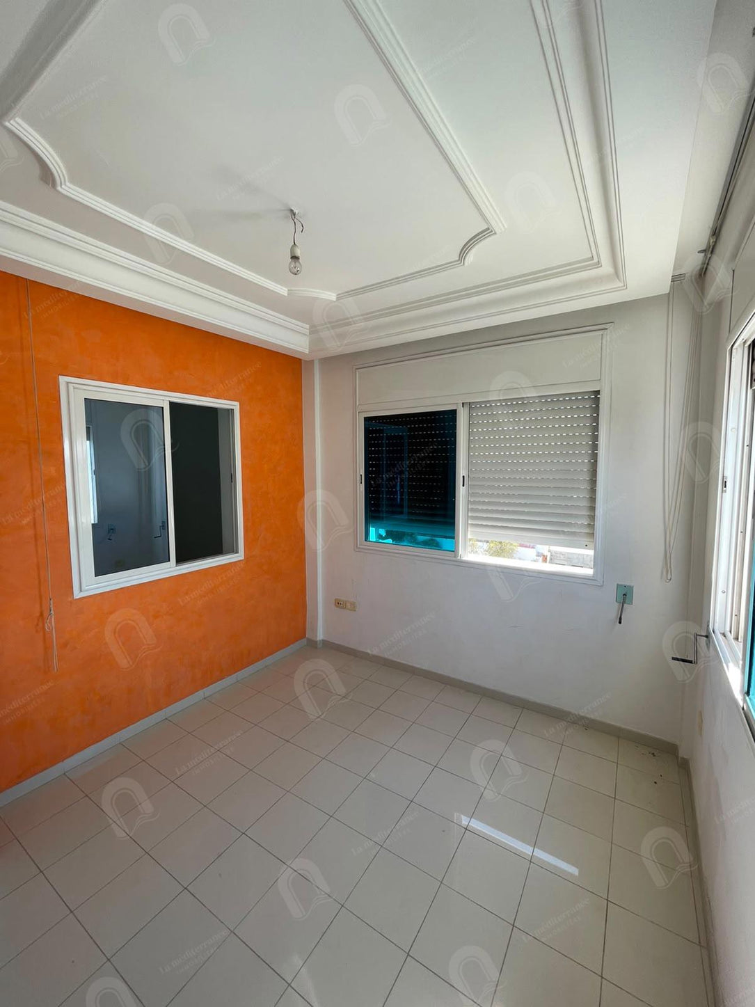 A vendre un appartement 2S+3 à khaznadar
