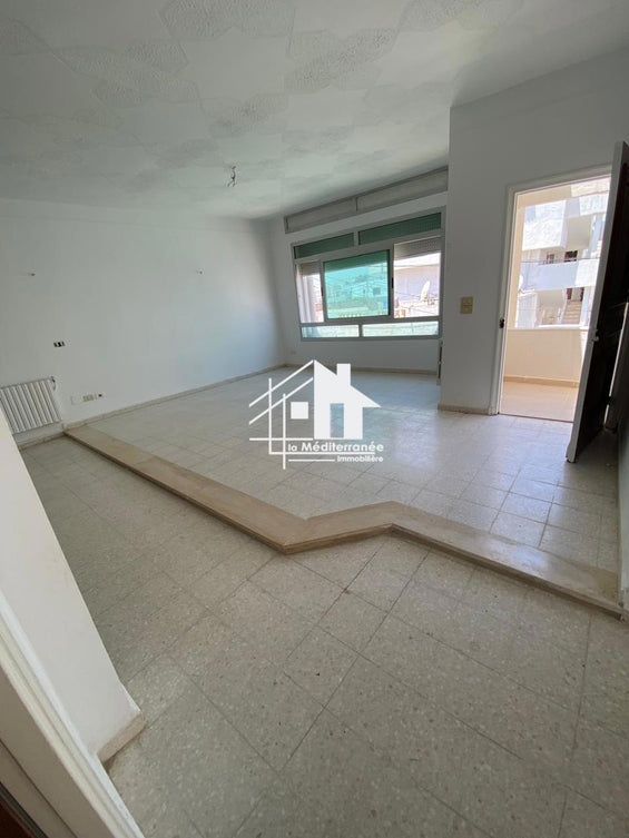 A louer étage de villa S+2 au Bardo