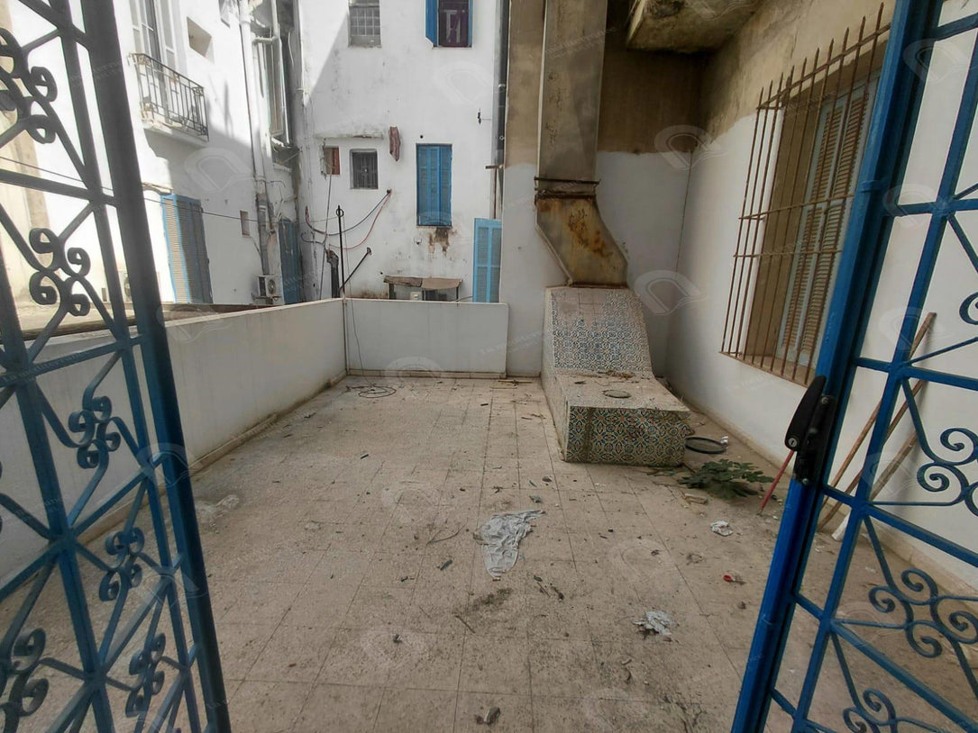 A vendre appartement s2 au centre ville Tunis