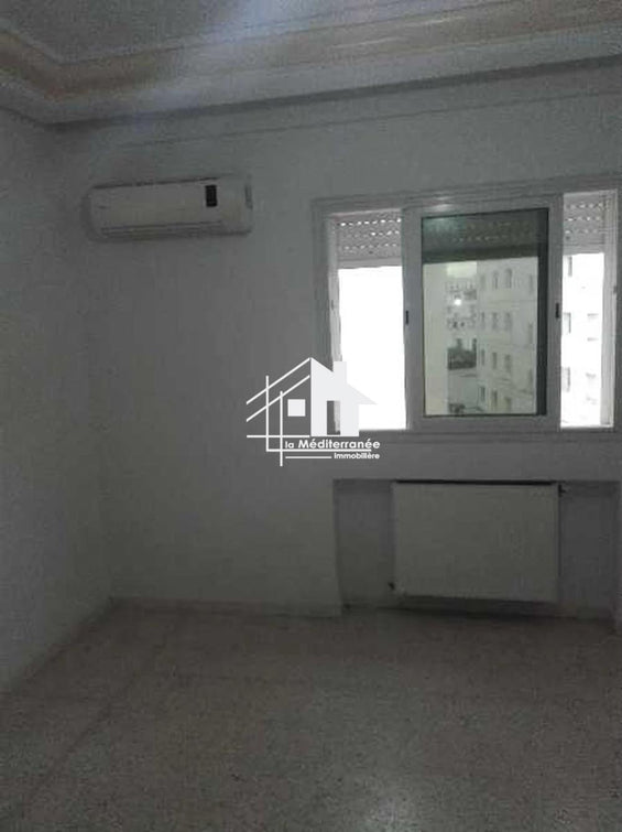 A louer appartement S+1 à beb lkhadhra