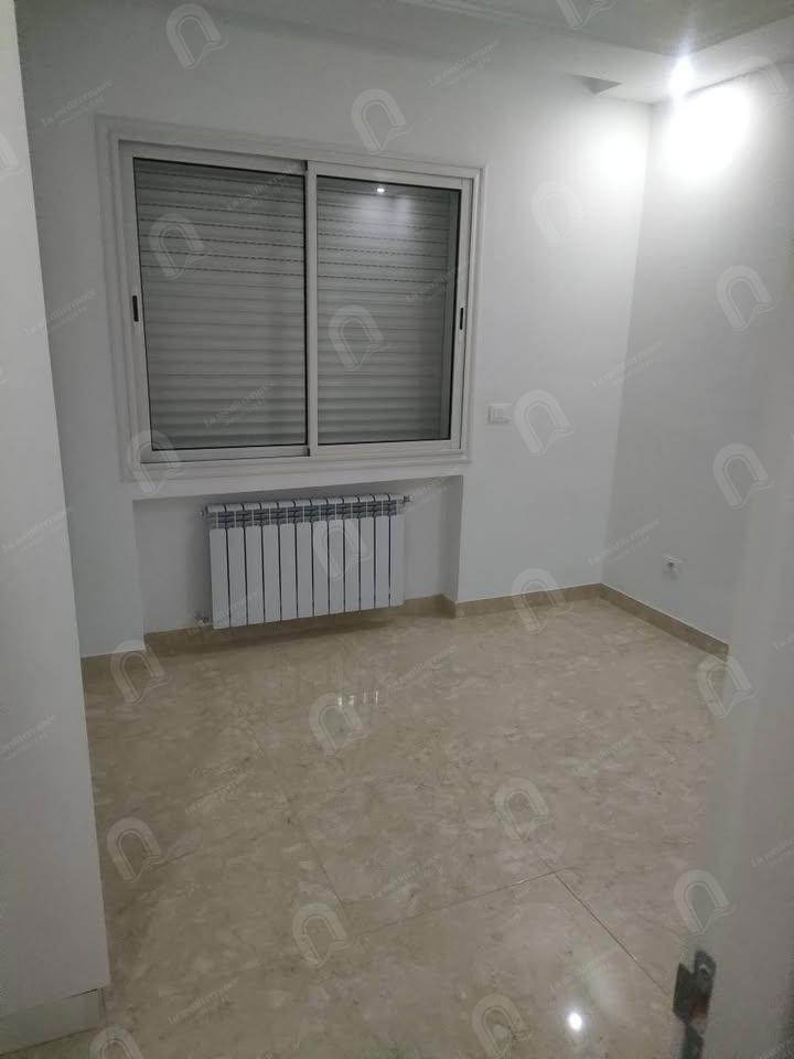 A louer appartement S+2 à Khaznadar