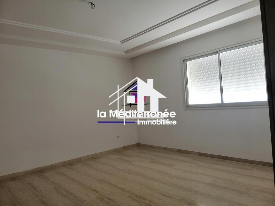 A louer Appartement s+2 a Boumhel Bassatine