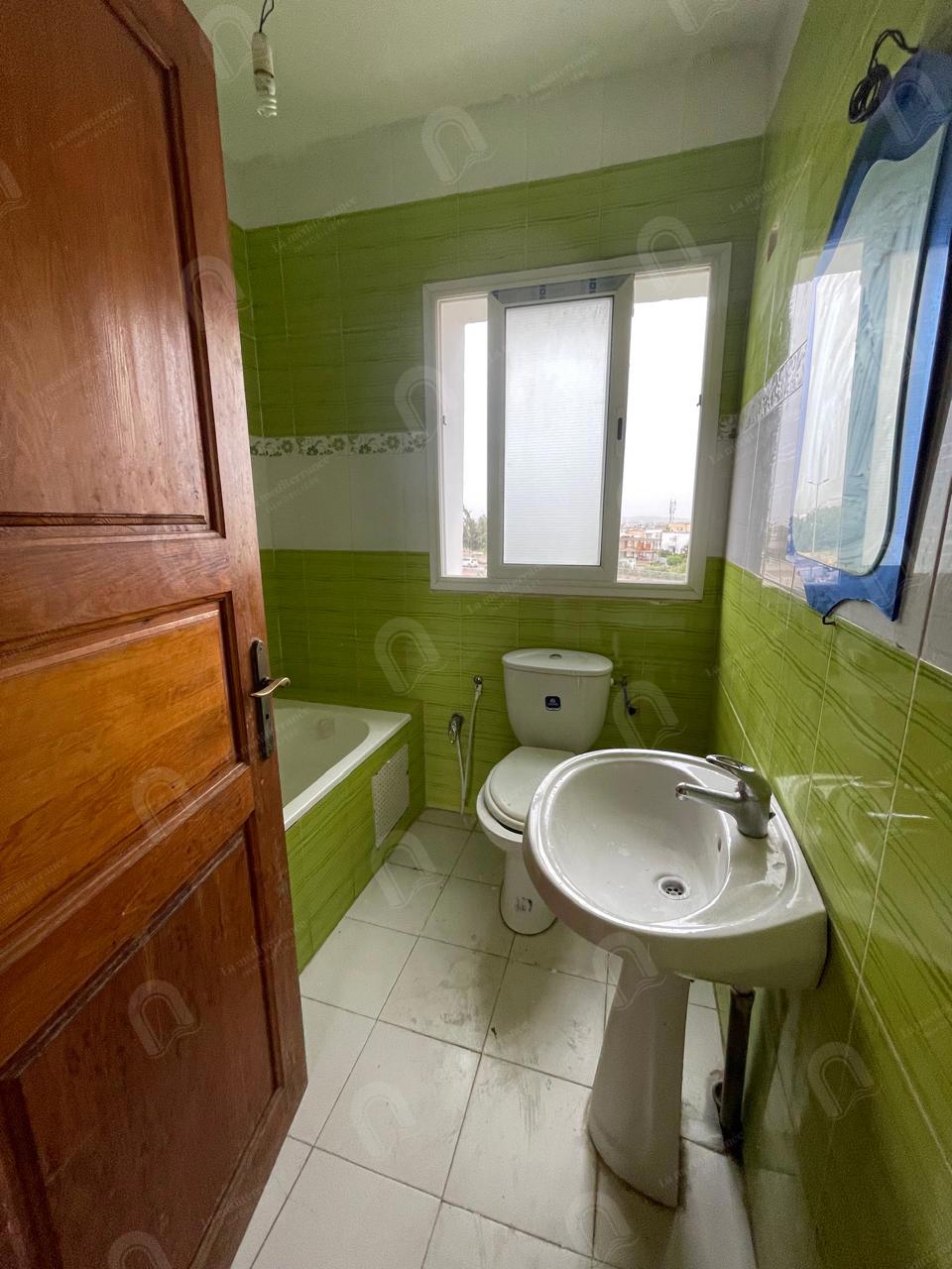 à louer un appartement s+2 aux jardins d'el menzah 2
