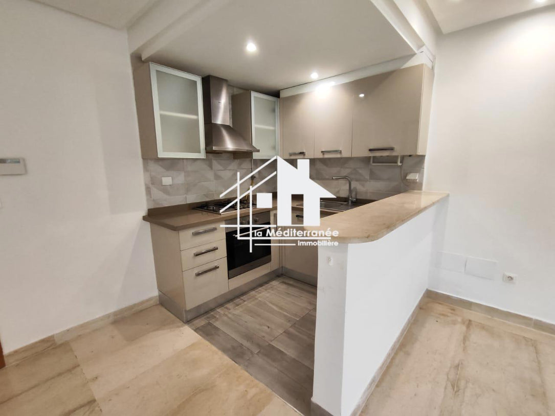 A louer un S+1 avec jardin à la Soukra