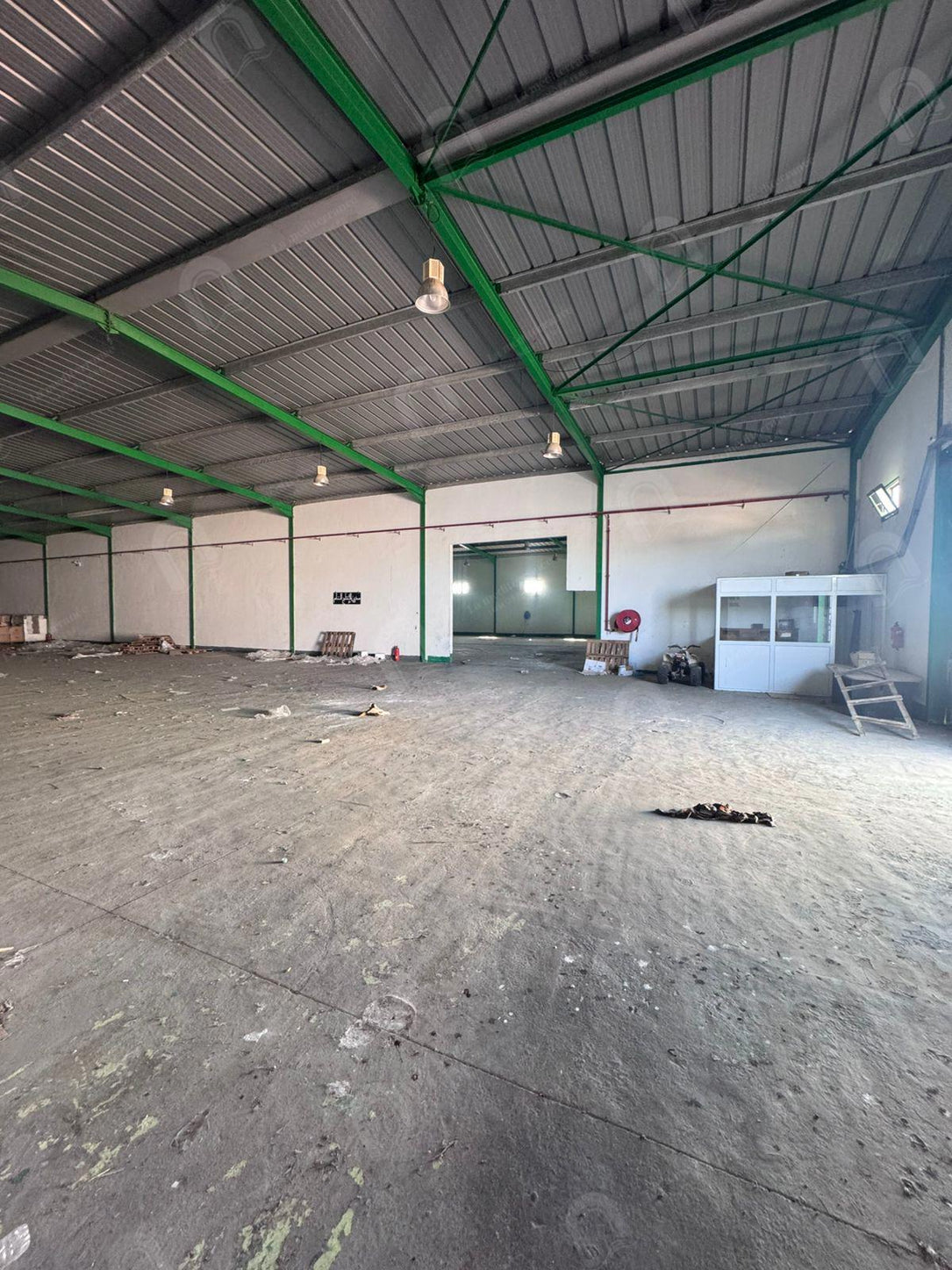 A louer une usine industrielle à El Fejja