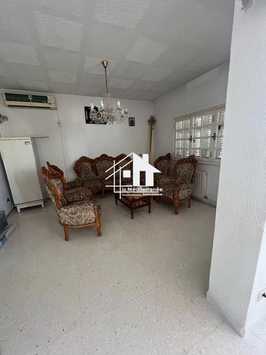 A louer étage de villa s2 à Ksar Said