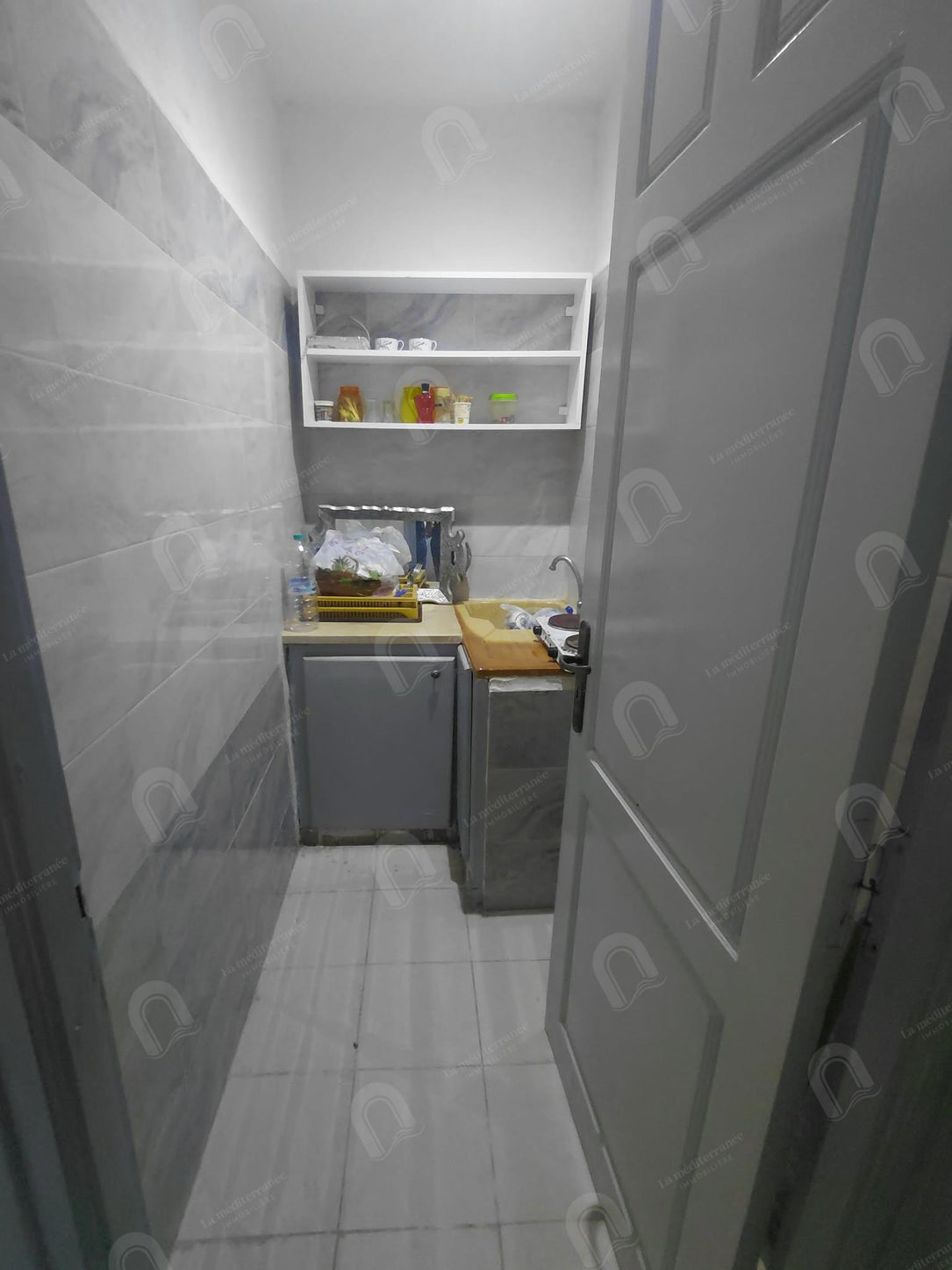 A vendre immeuble R+1 à Beb souika