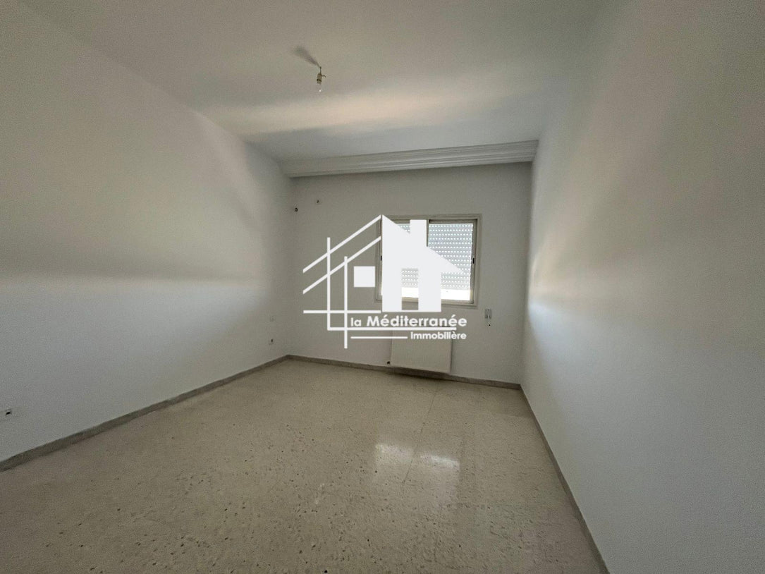 Appartement S+2  à Jardin de L'aouina
