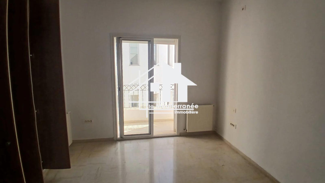 appartement S+3 à Jardin de carthage