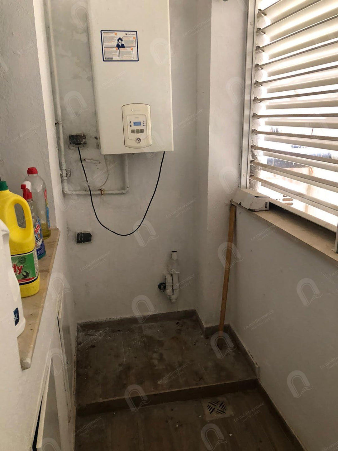 A louer un appartement s+1 à cité ennser 2