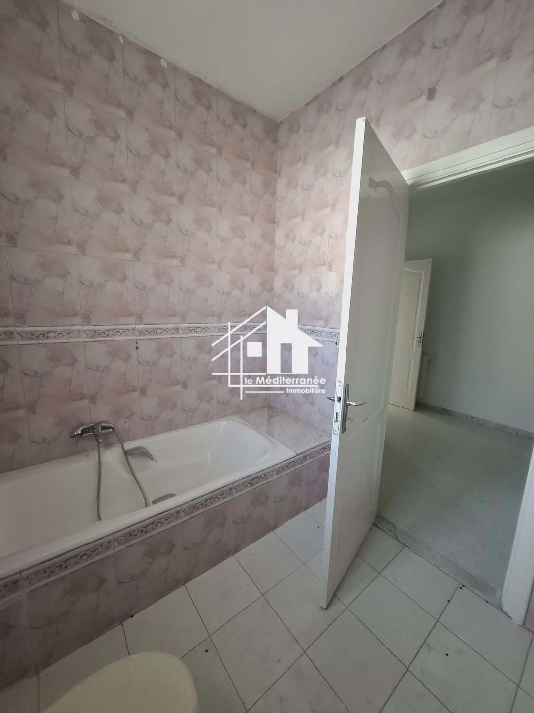 Etage de villa à Mégrine coteau
