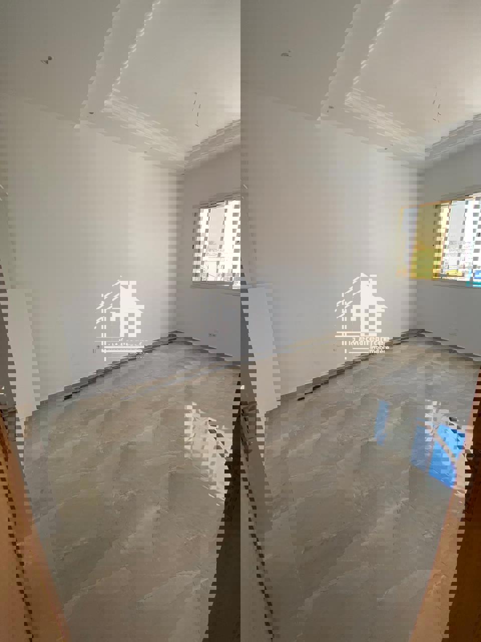 a louer un étage de villa S+2 au bardo