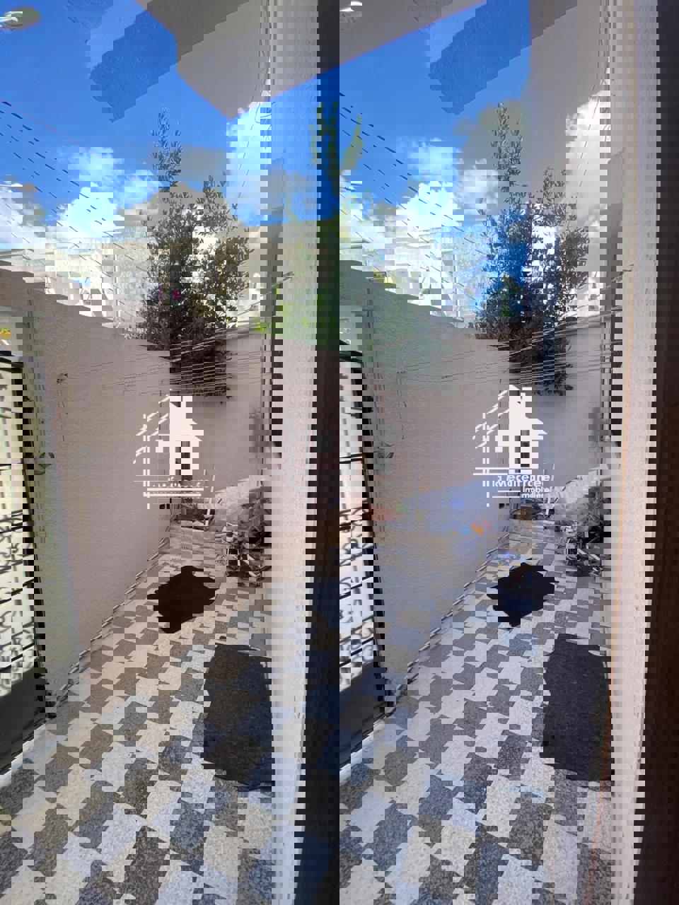 A vendre une villa au bardo 2