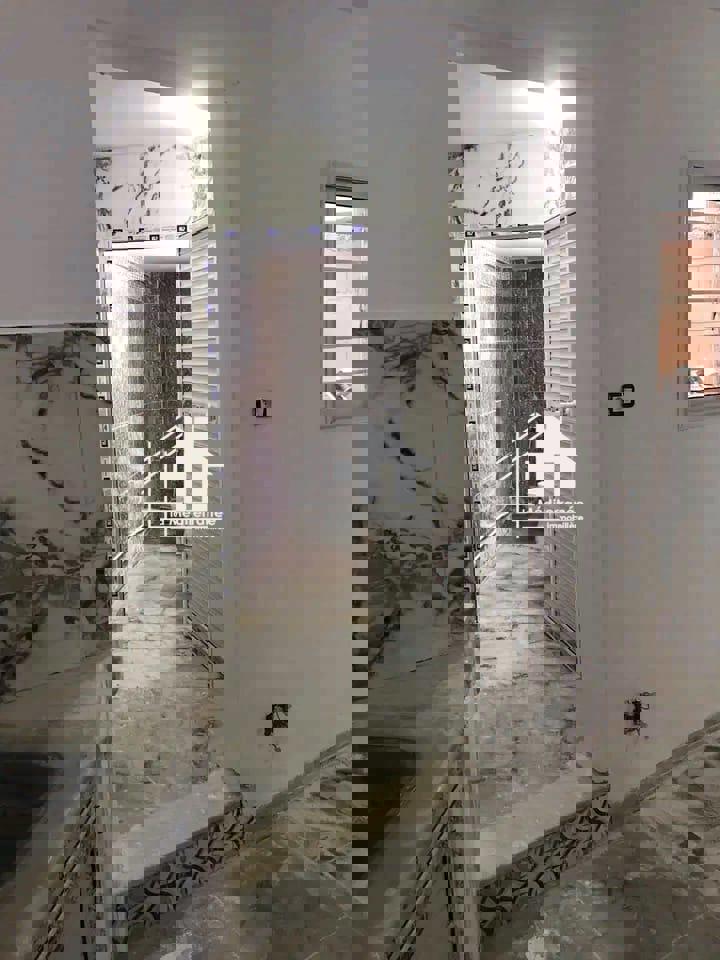 A louer studio S+1 indépendant  au Bardo 20 mars