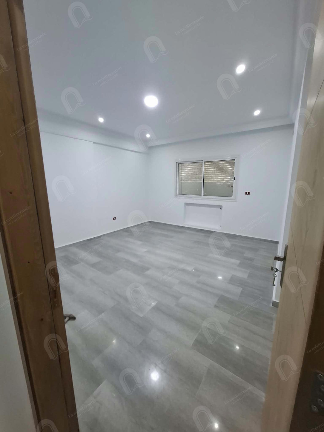 Appartement s+3a rades