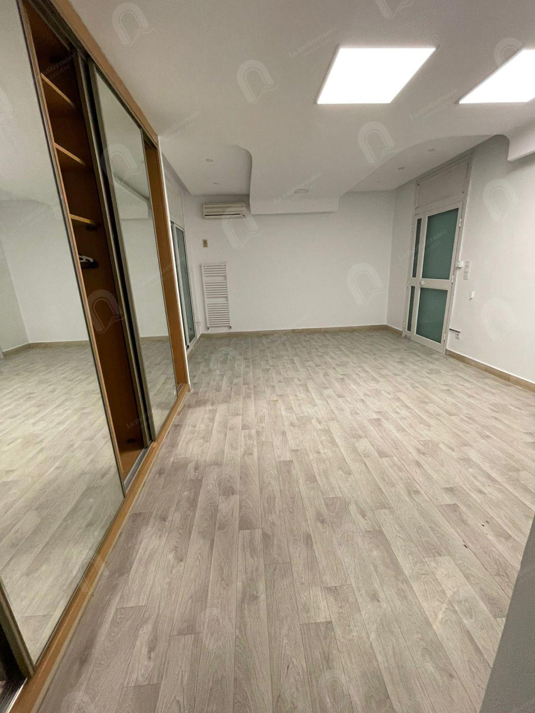 a louer villa a menzeh 1