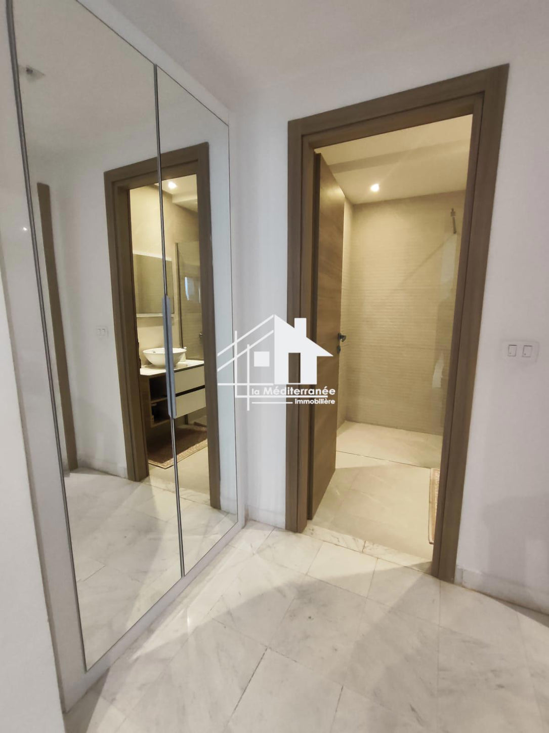 A vendre Duplex S+3 a Ain Zaghouan Nord