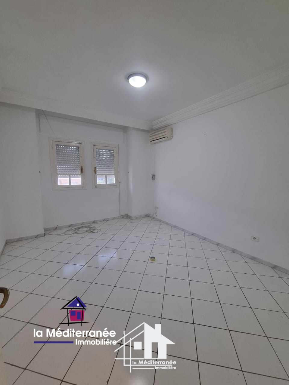 A vendre appartement s3 à Boumhel bel air