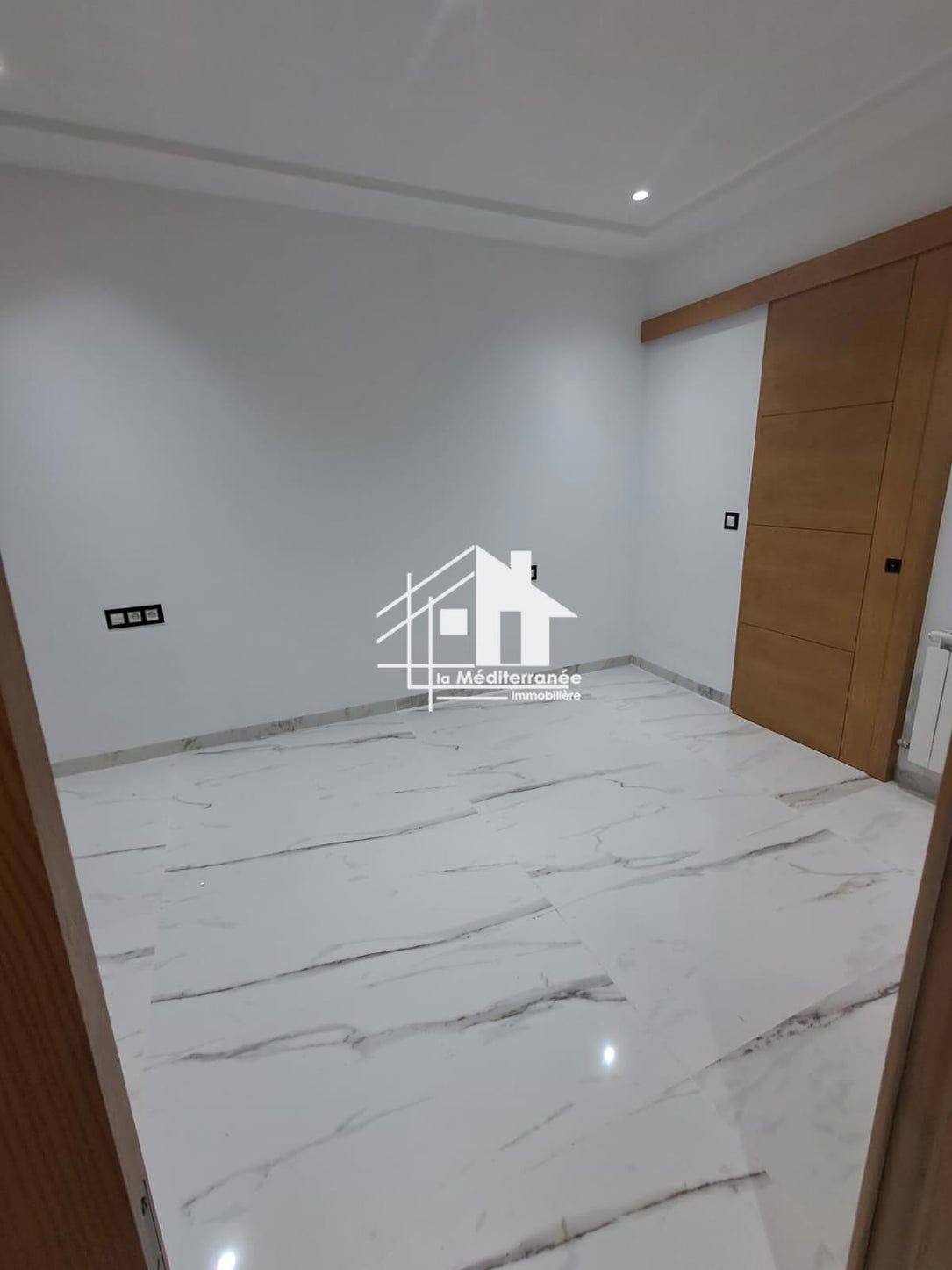 A louer un appartement S+1 aux jardins d'El Menzah 2