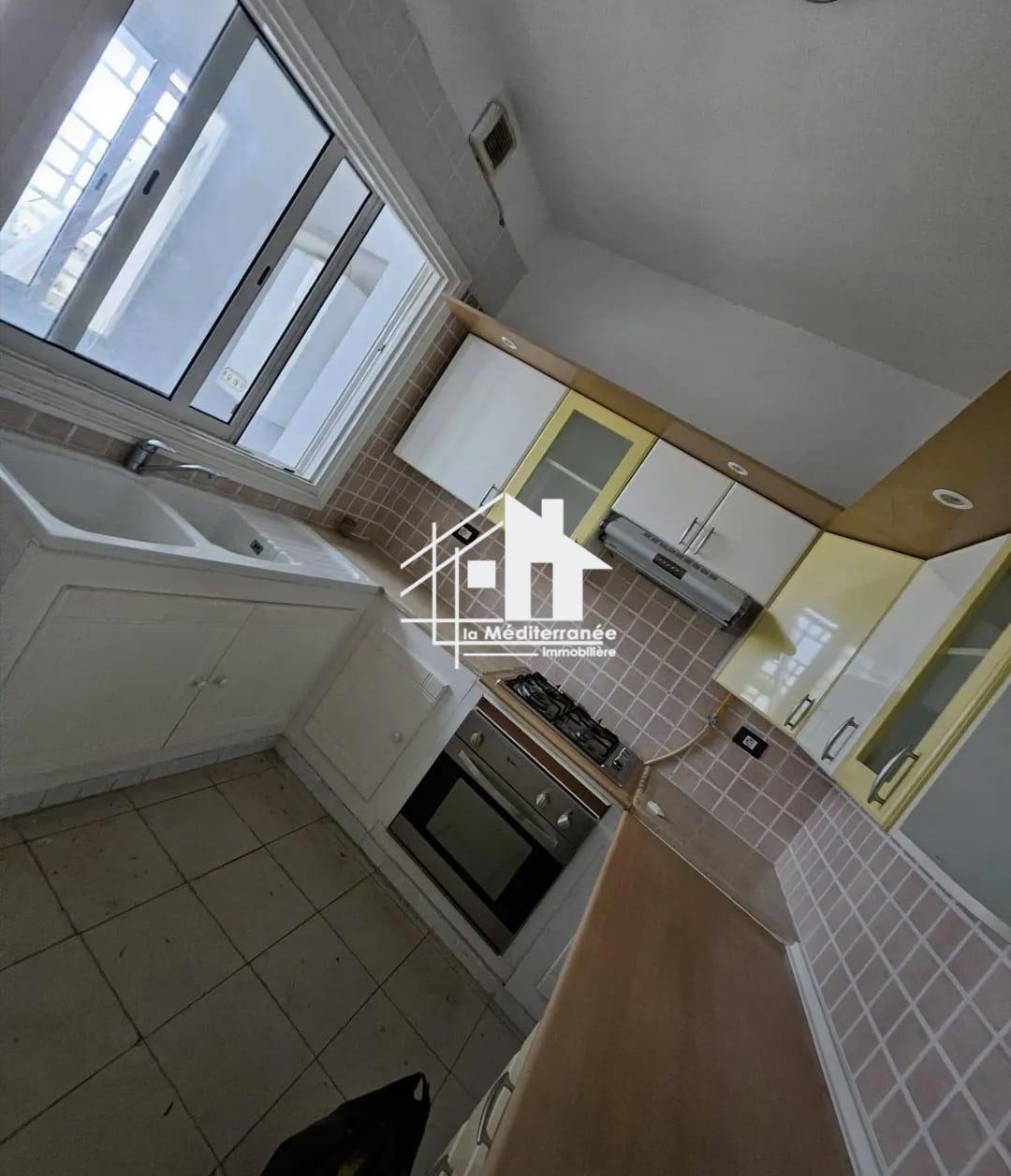 A louer appartement S+2 hst à manouba