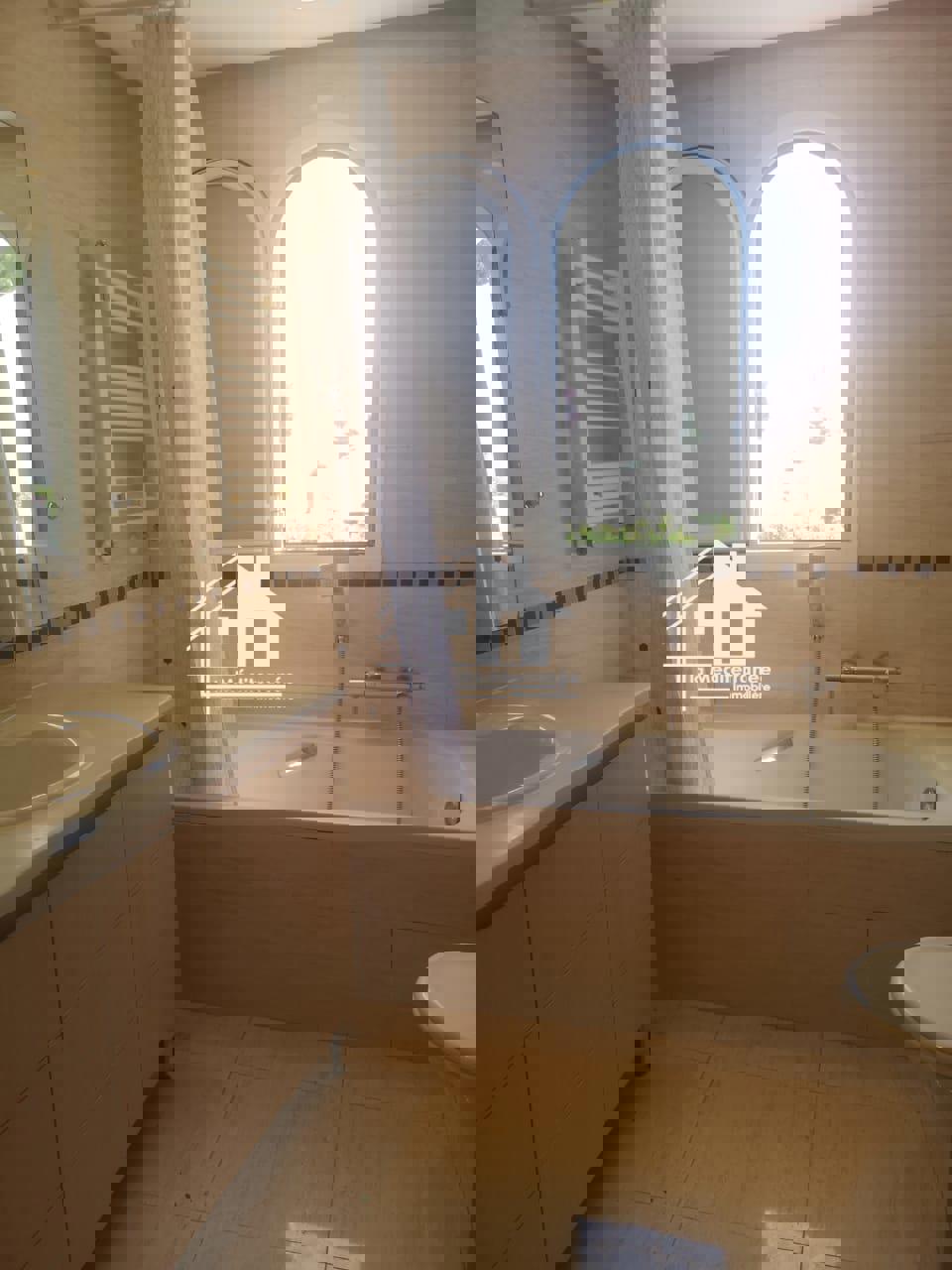 Villa s+4 a Gammarth