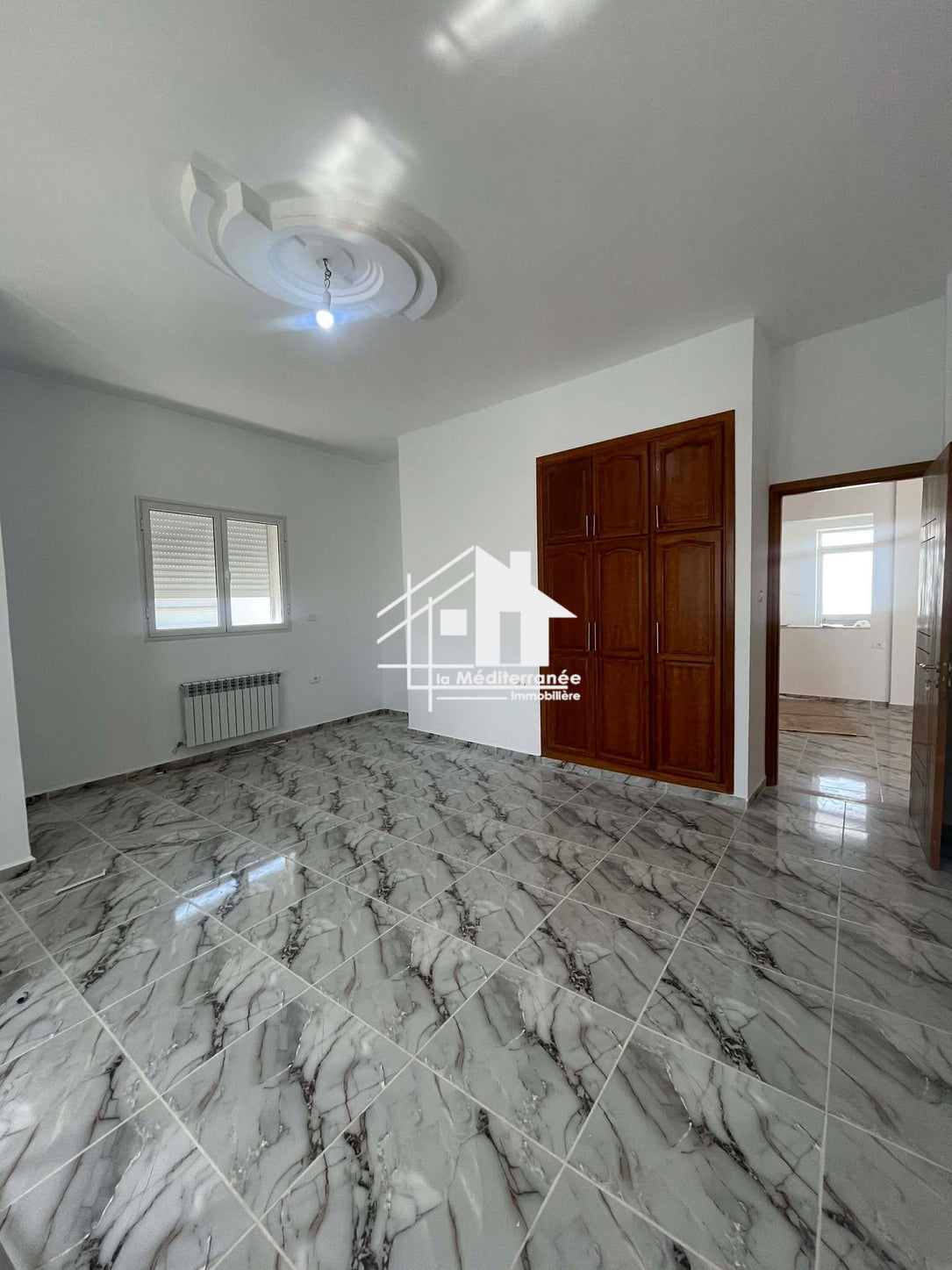 Etage de villa s+2 jamais habité à Taher sfar