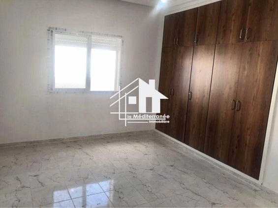 A louer s+2 Route Gammarth