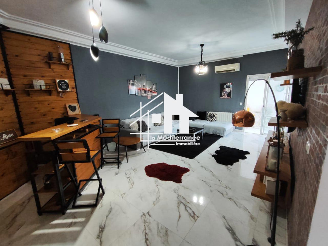 A louer un S+2 meublé à Chotrana 1