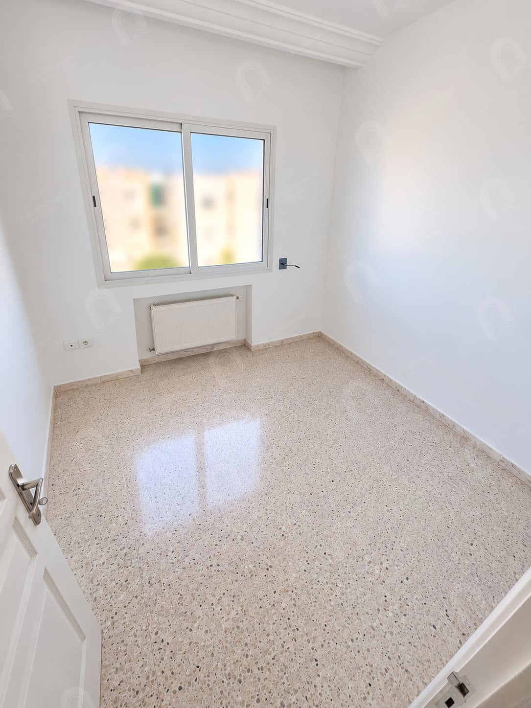 À vendre Appartement S+2 à manouba
