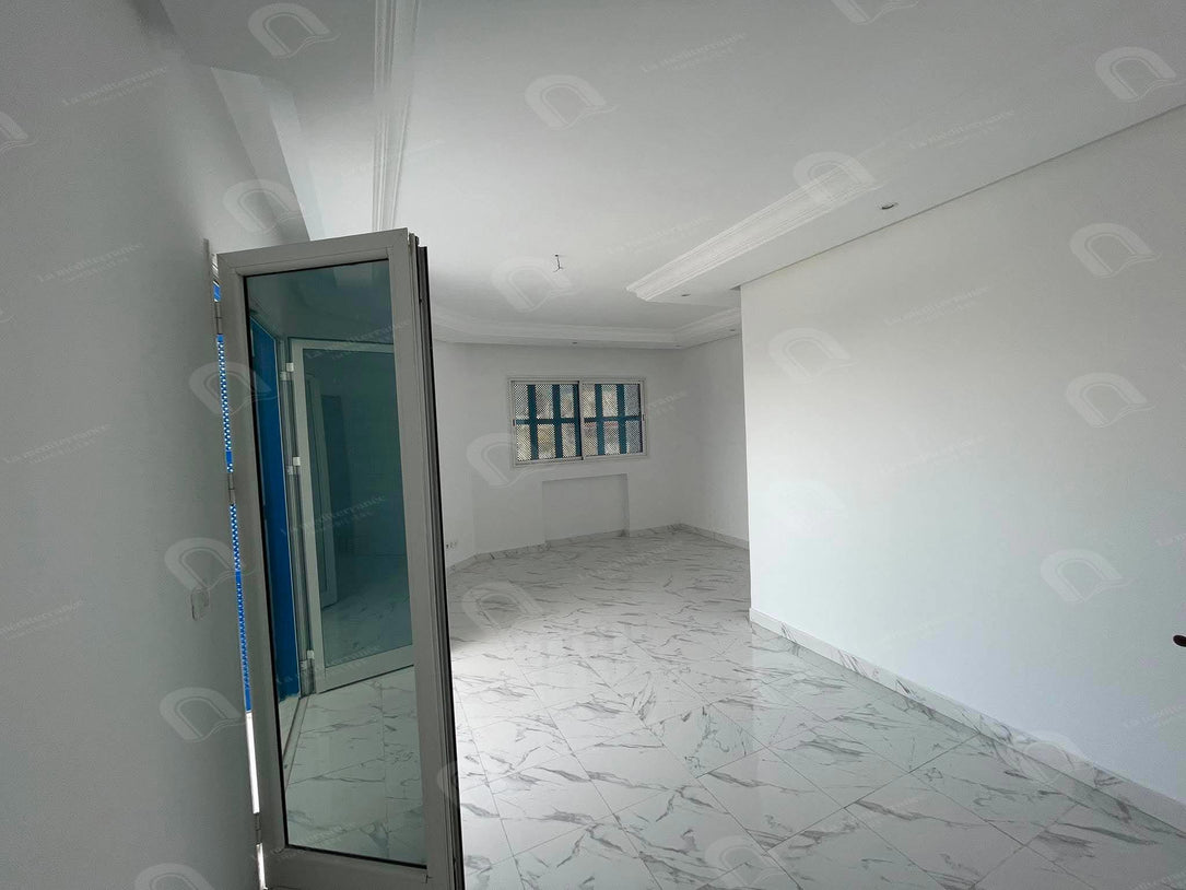 Appartement s+2  à Ezzahra (1 ére étage )