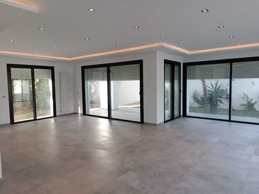 À louer duplex S3 à la Soukra jamais habité