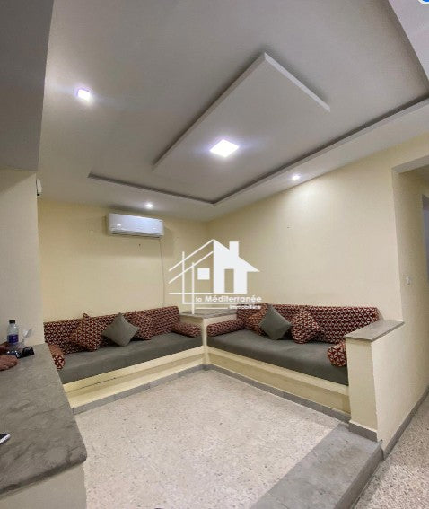 A louer étage de villa S+3 à Ksar Said