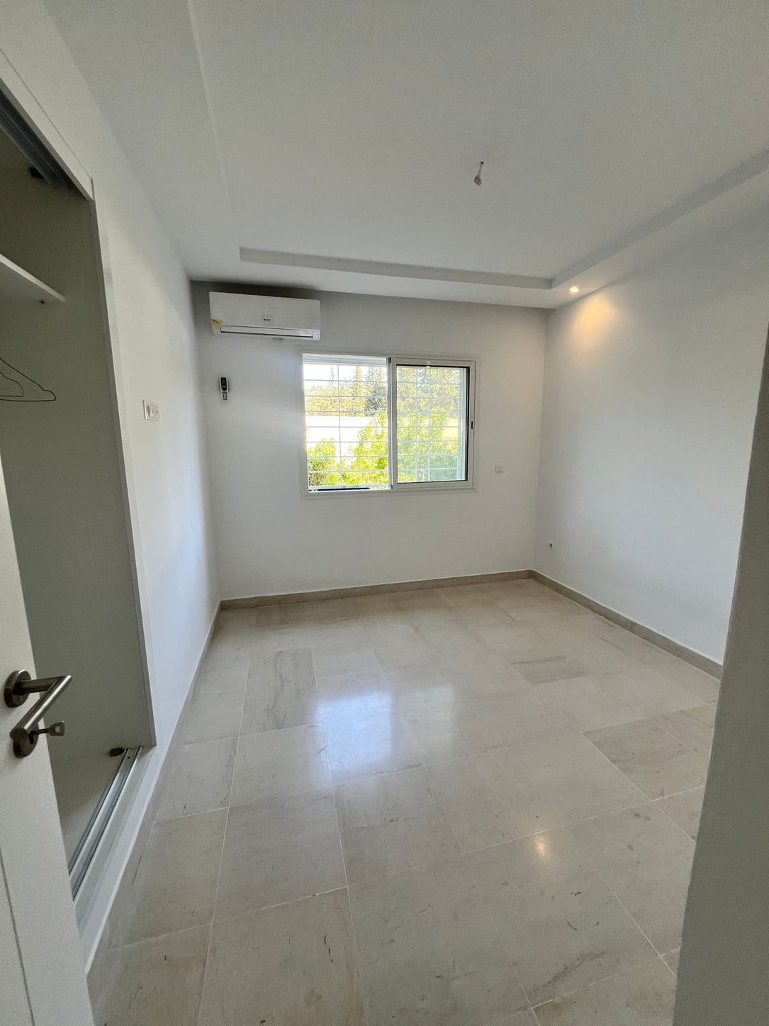 A louer s+2  avec jardin a la soukra