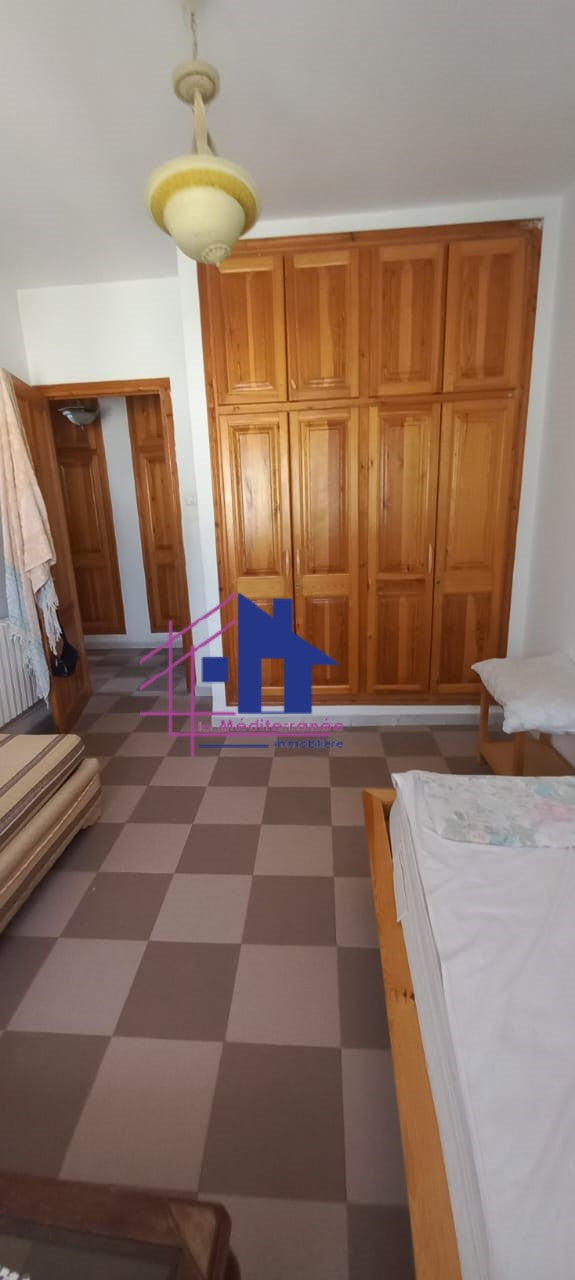 A vendre appartement s2 au Bardo