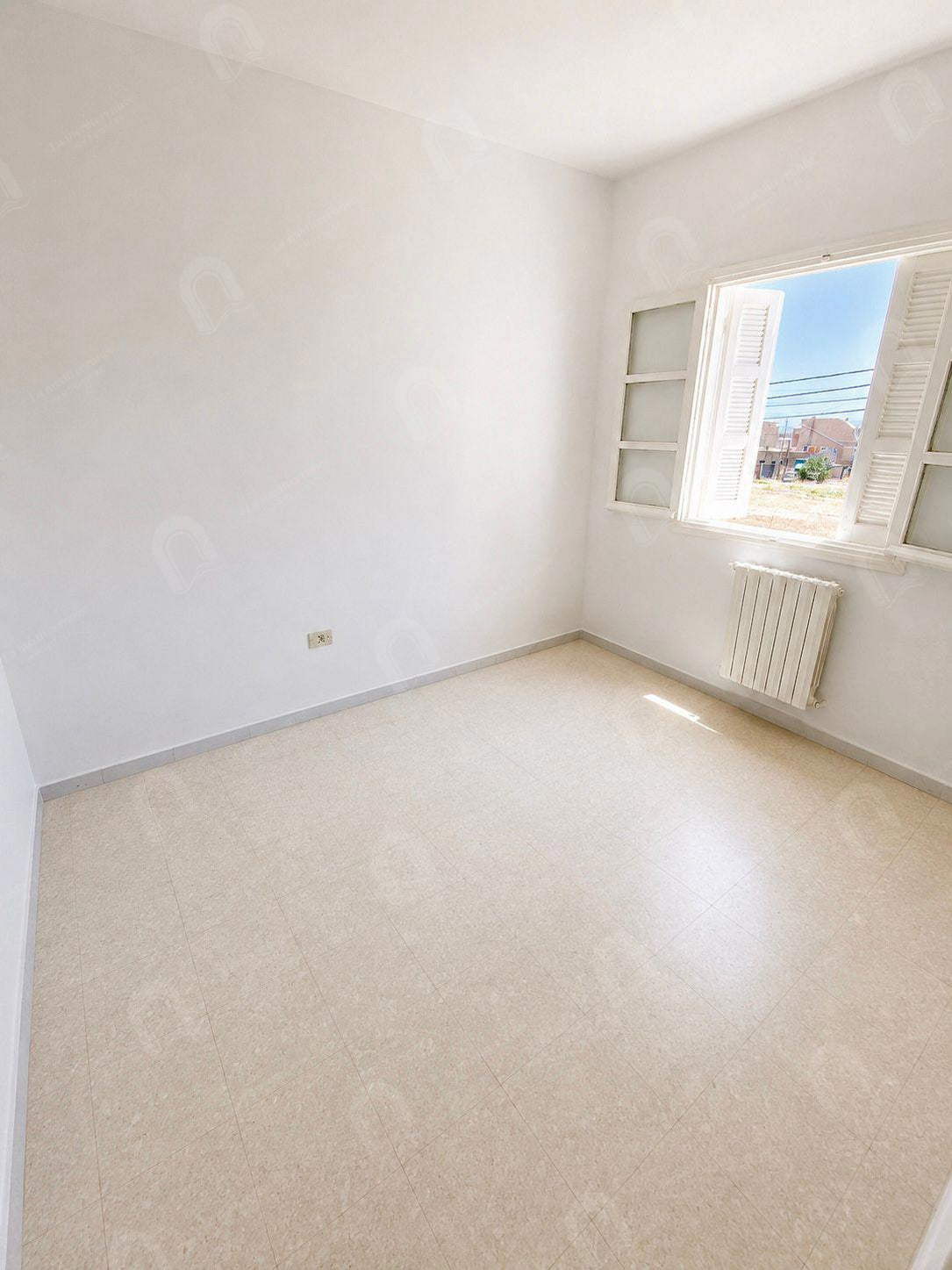 A vendre appartement S+3 au Bardo 2
