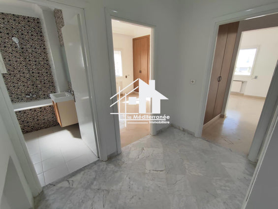 A vendre S+3 à Ain Zaghouan Nord