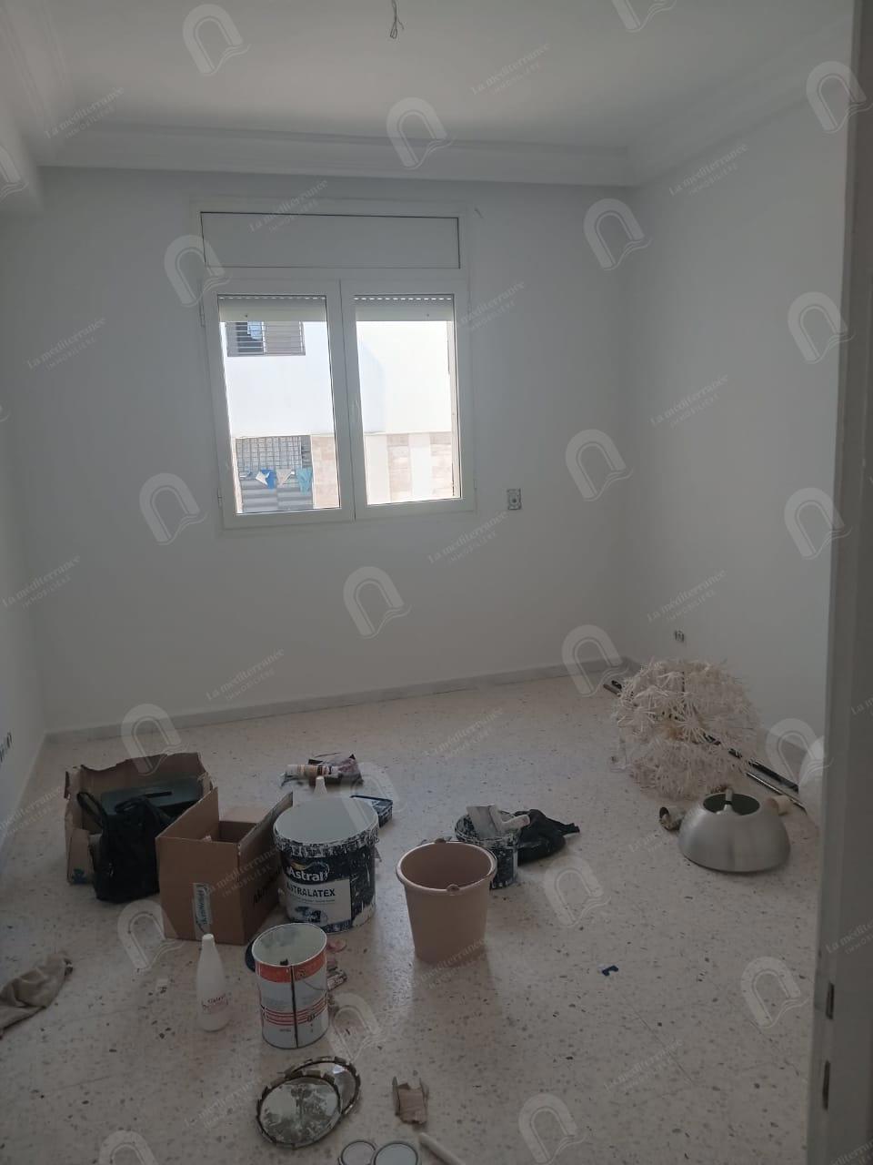 à louer un appartement s+3 aux jardins d'el menzah 2