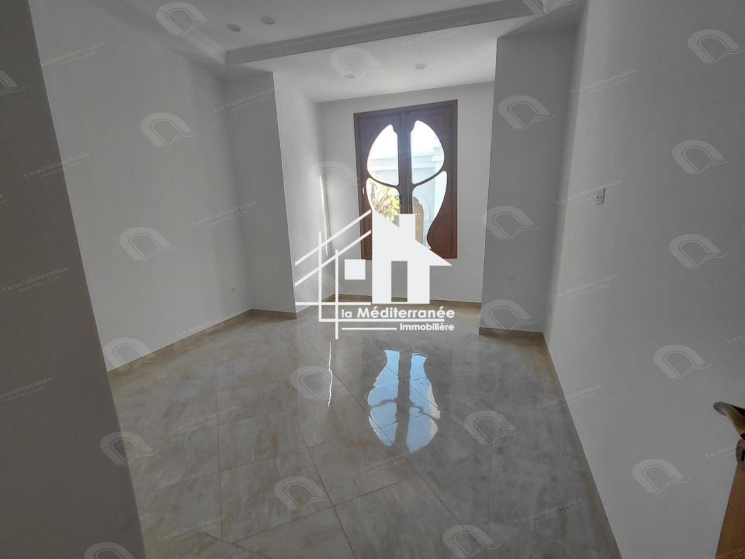 A louer bureaux neuf h3/h4 au centre ville Tunis