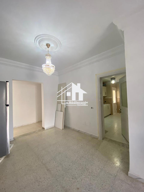 A vendre une villa au bardo 2