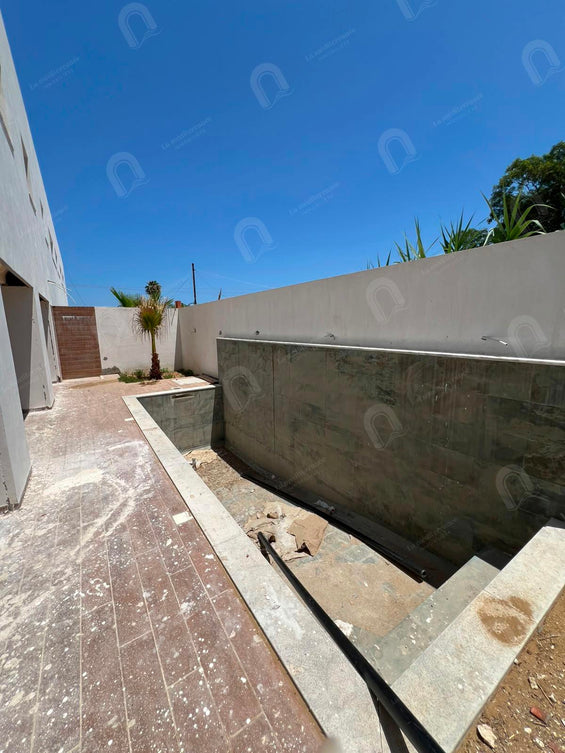 A vendre duplex S3 avec piscine à la soukra