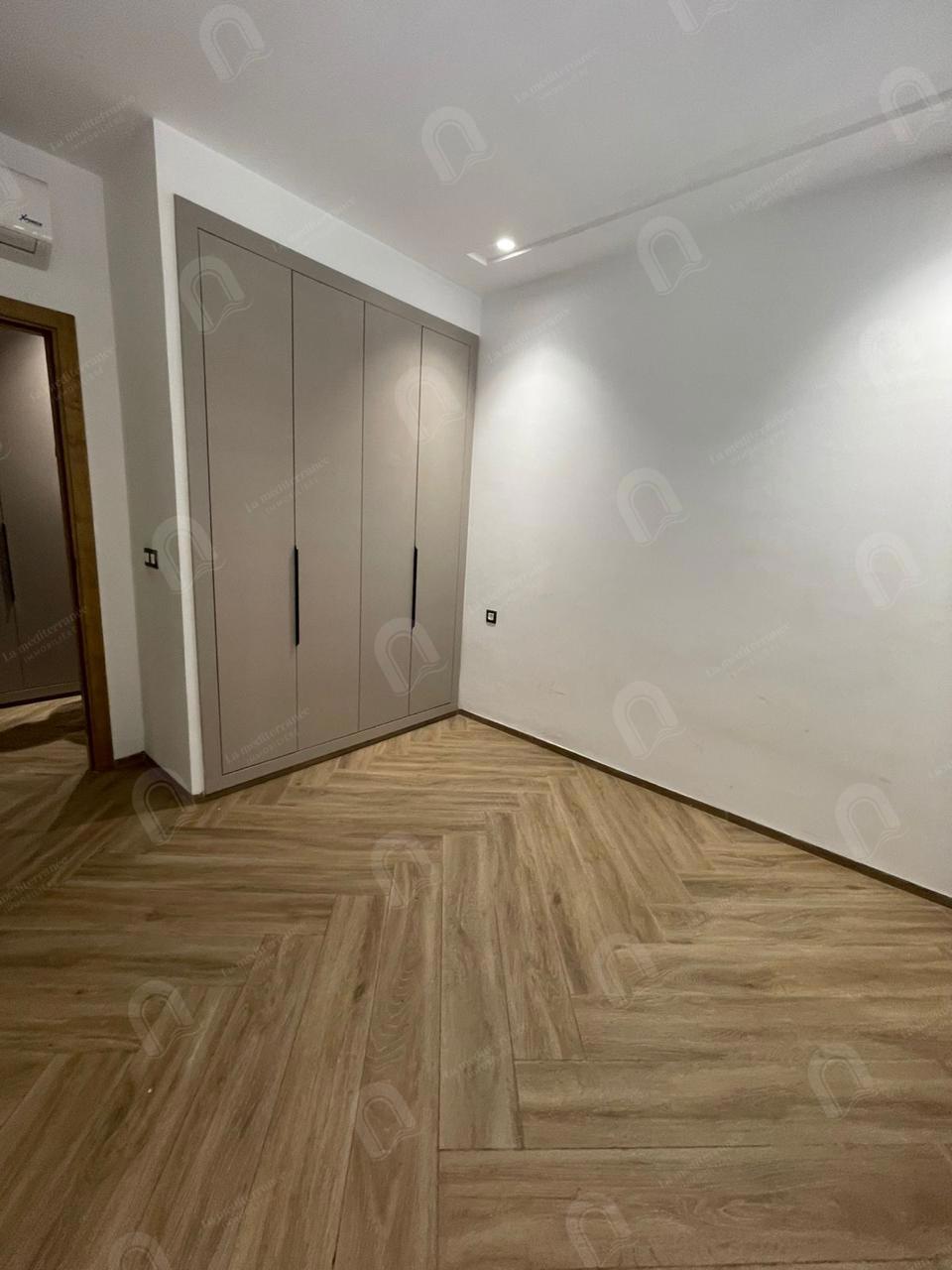 A louer un appartement s+2 à jardin d'el menzah 2