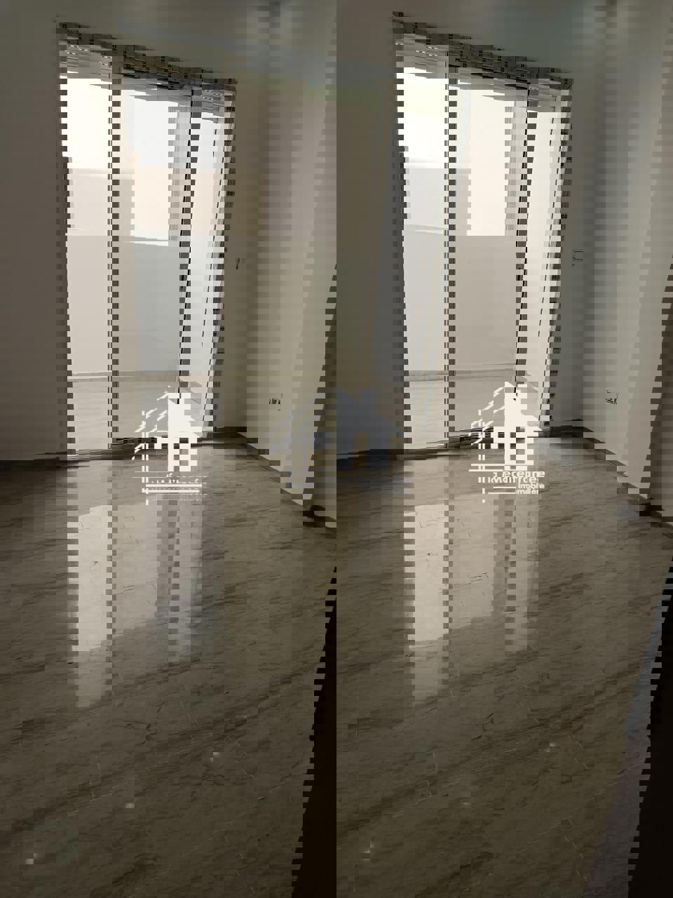 Appartement S+3 à la Marsa