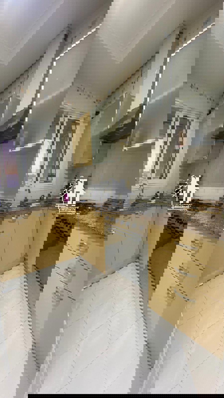 A louer un appartement s+2 à Ennaser 2