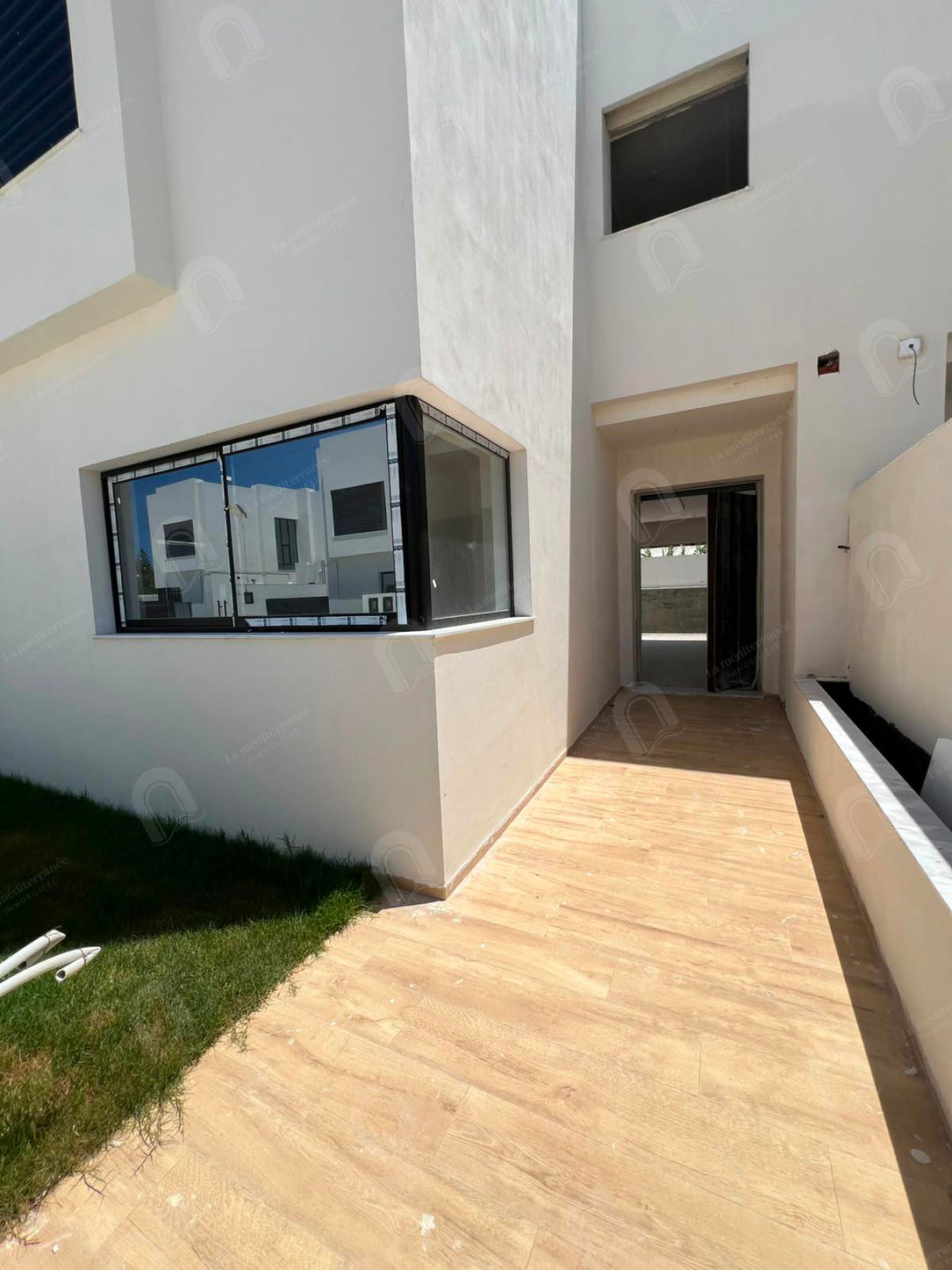 A vendre duplex S3 avec piscine à la soukra
