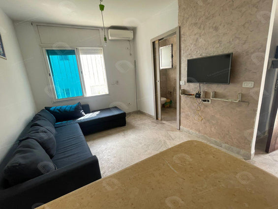 a louer un appartement s+1 cité Enasser
