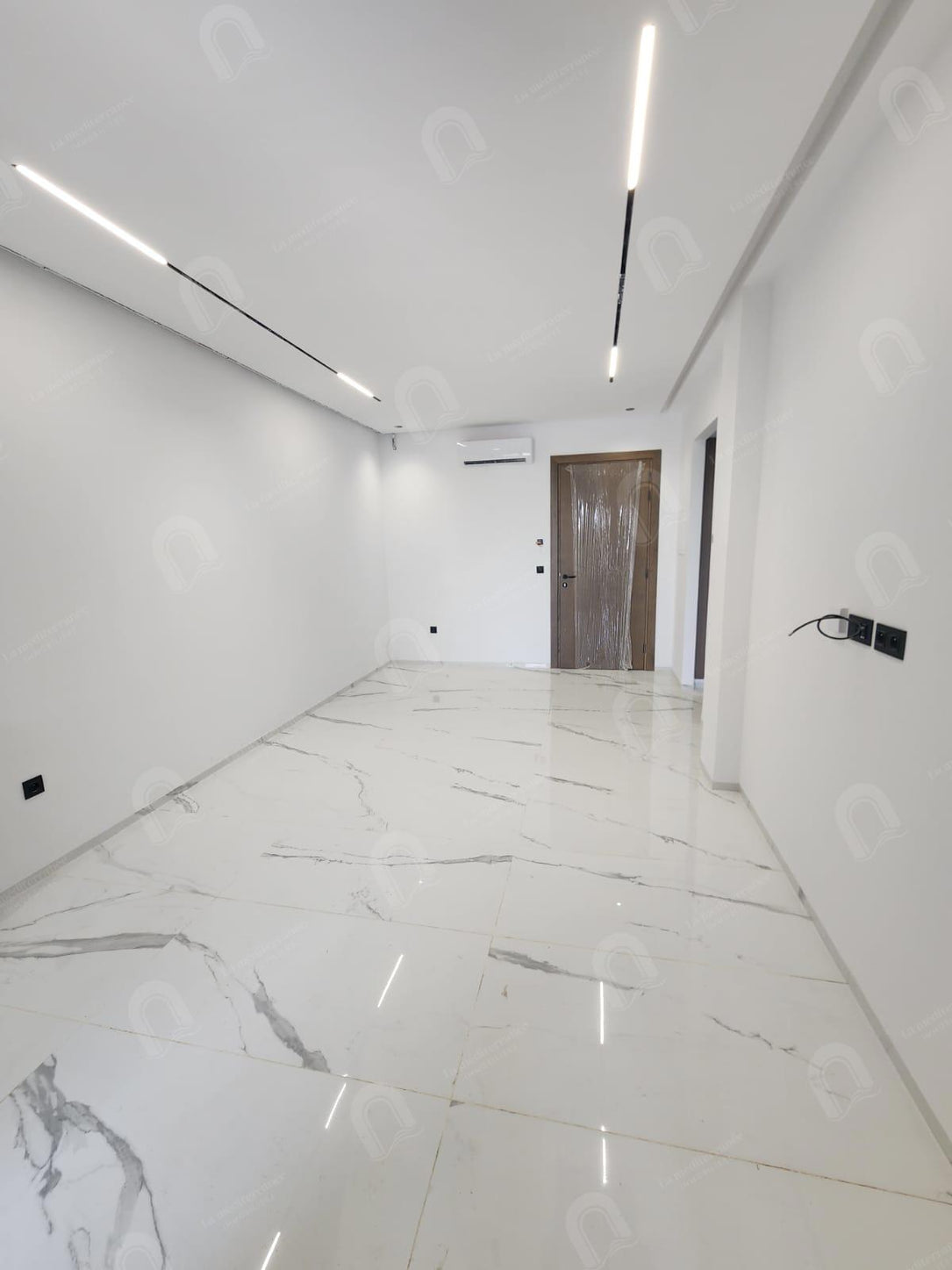 A vendre S1 Direct promoteur à la soukra