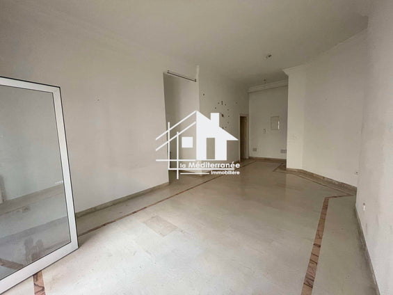 Appartement s+3 à Ezzahra