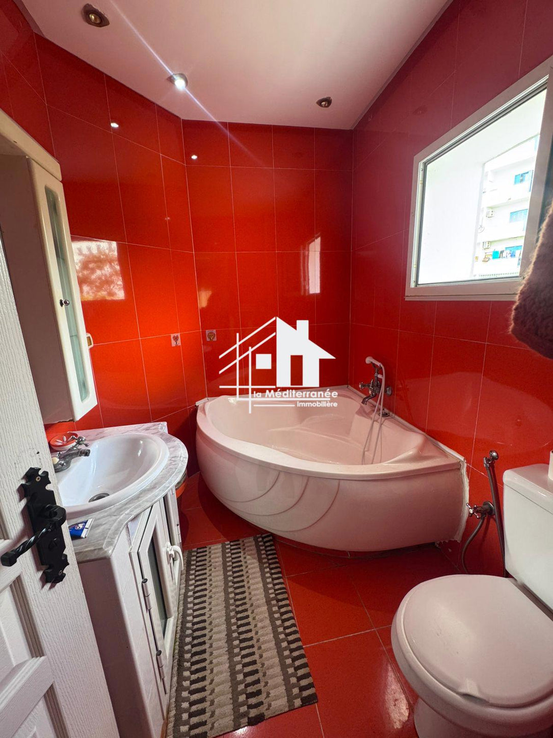 A vendre une villa 2S+5 au bardo
